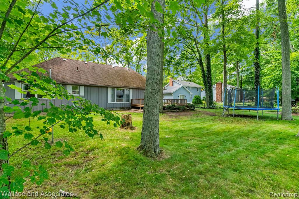 4290 GUILFORD Lane, Fort Gratiot, MI 48059 — Photo 44
