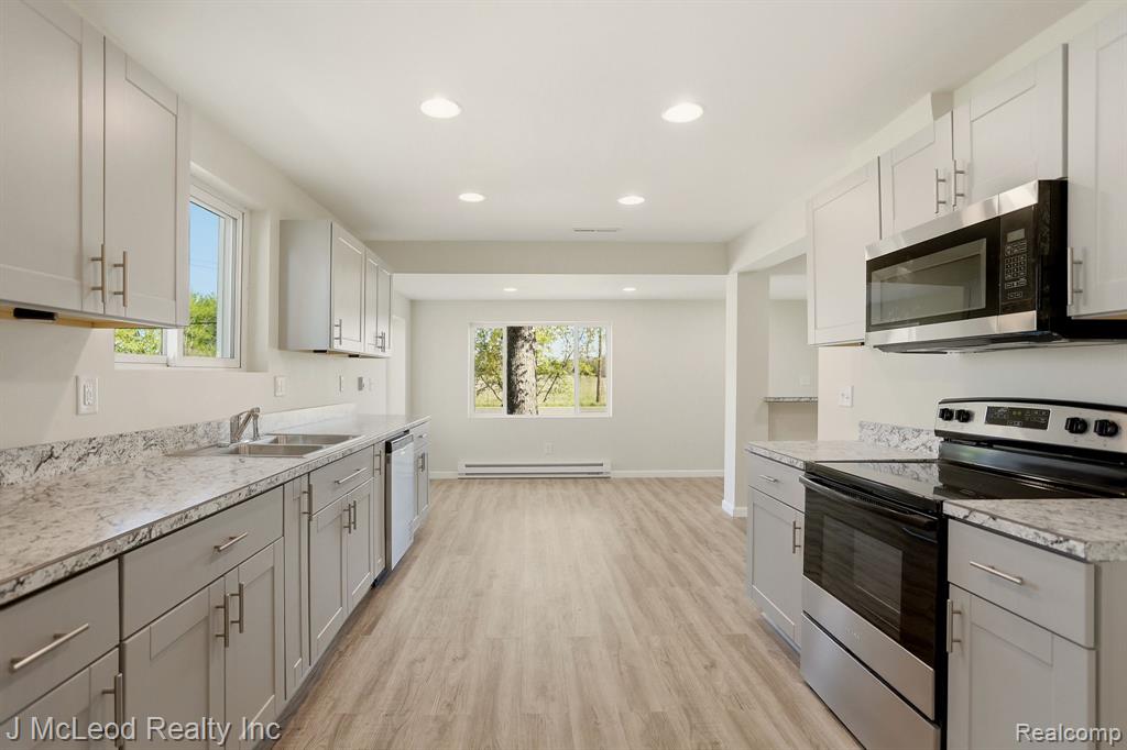 7016 E Dodge Road, Mount Morris, MI 48458 — Photo 10