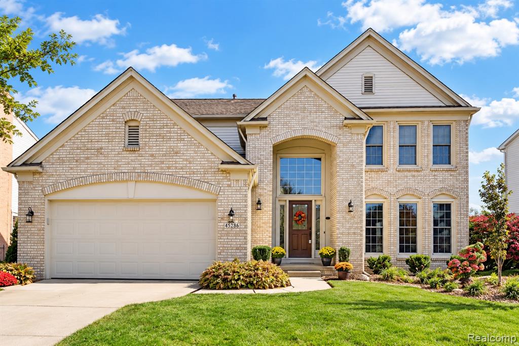 45286 Seabrook Drive, Canton, MI 48188