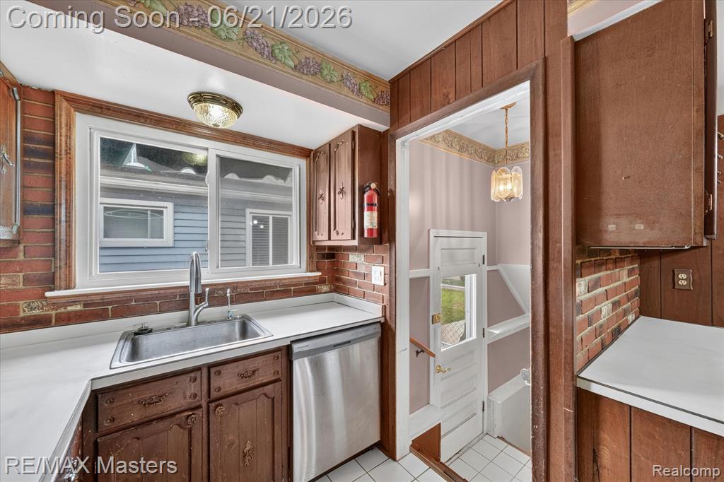 6449 Huron Street, Taylor, MI 48180 — Photo 14