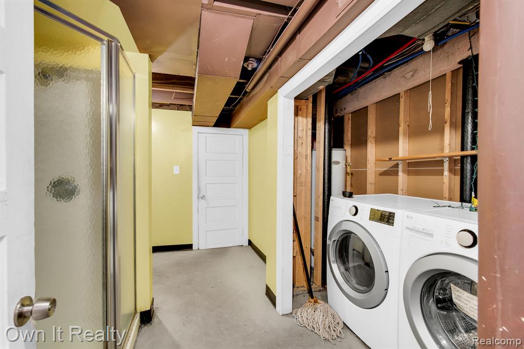9369 McDougall Street, Hamtramck, MI 48212 — Photo 59