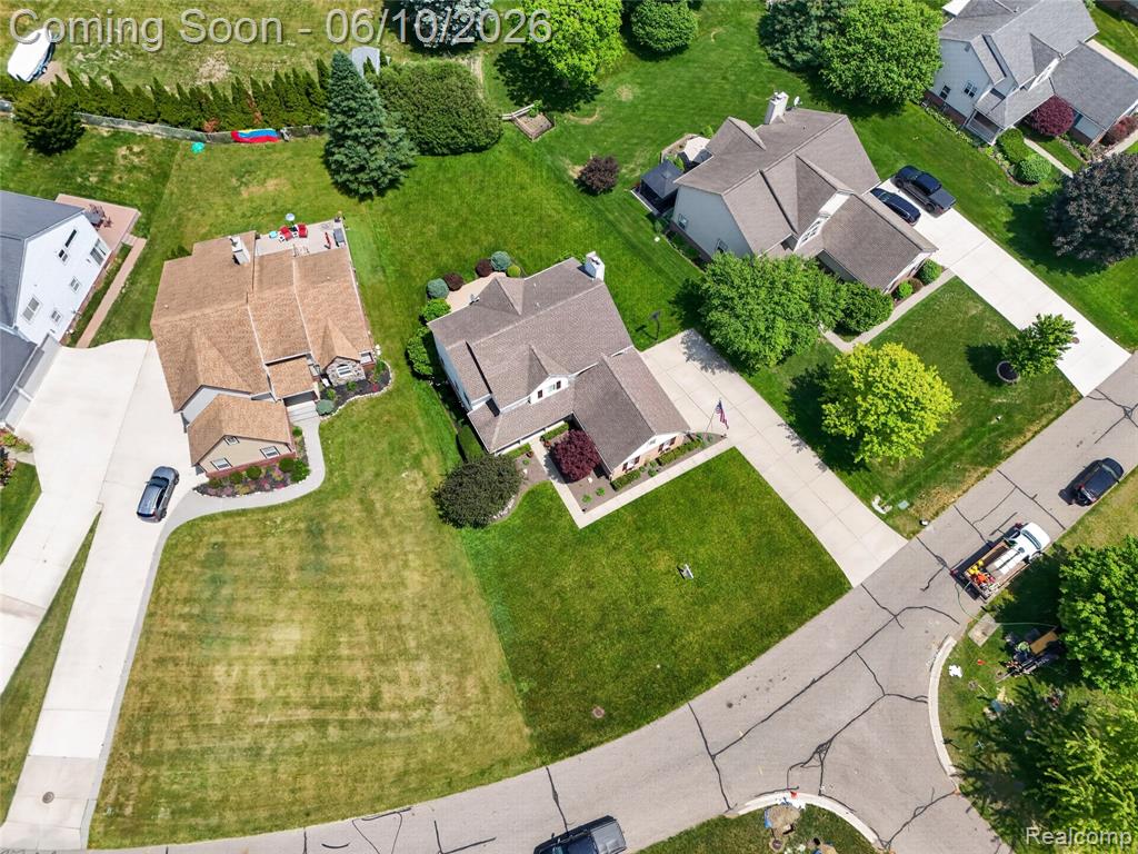 2004 Palmer Drive, Wixom, MI 48393 — Photo 31