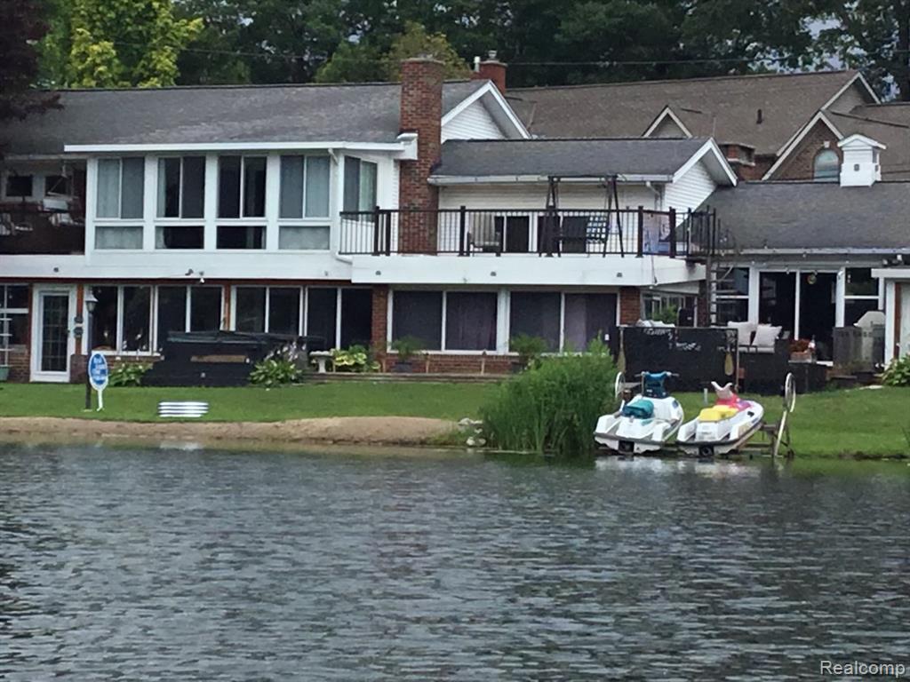 6003 Rolton Court, Waterford, MI 48329 — Photo 33