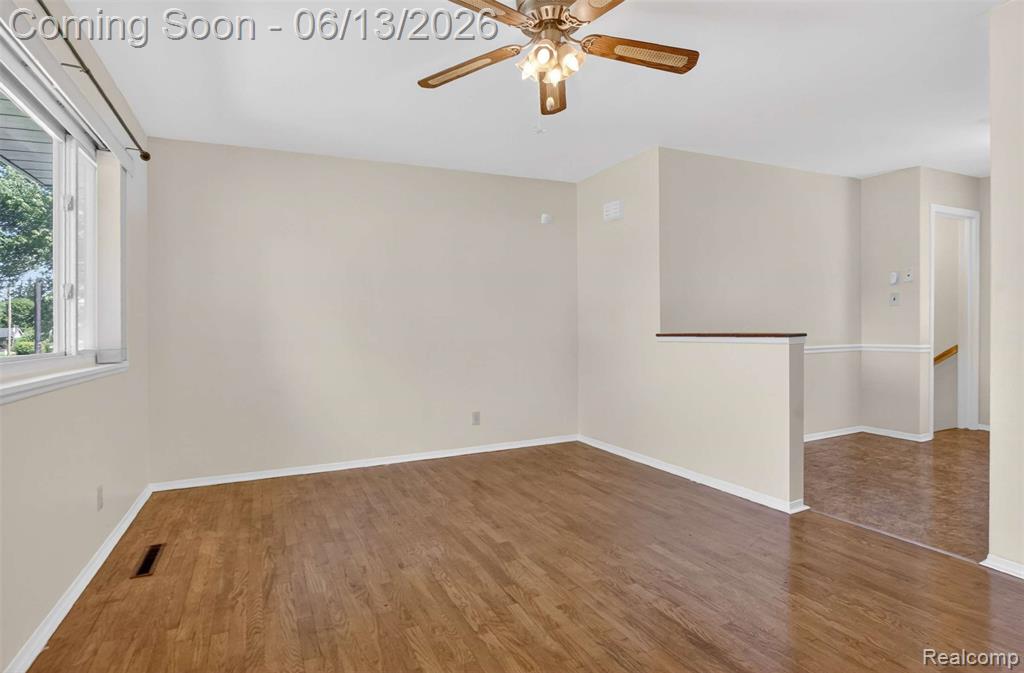 4141 Bristolwood Drive, Flint, MI 48507 — Photo 13