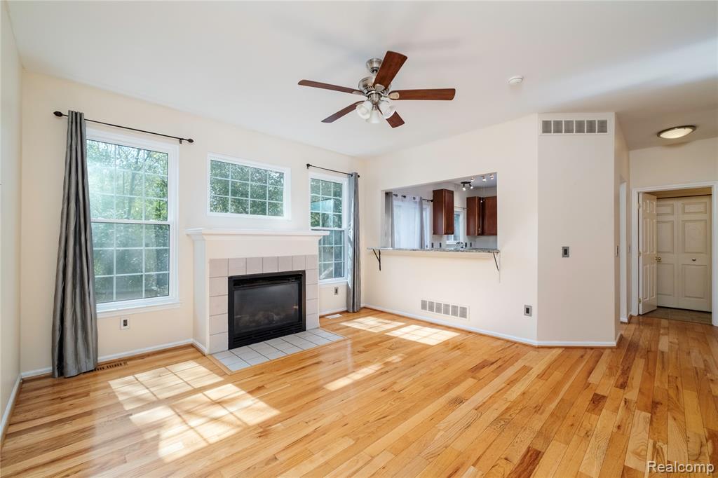 550 Concord Drive, 75, Canton, MI 48188 — Photo 5