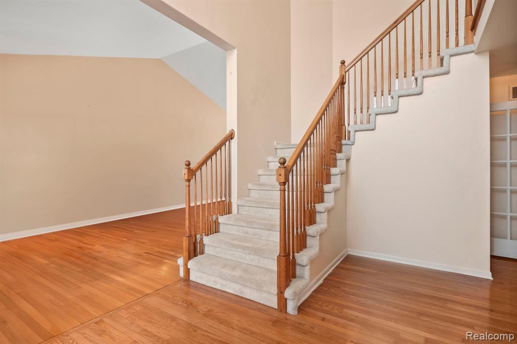 7850 TIMBERLANE Trail, West Bloomfield, MI 48323 — Photo 15