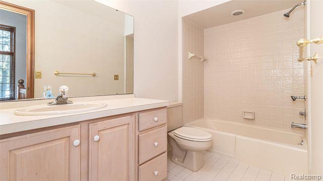 517 FAIRBROOK Street, Northville, MI 48167 — Photo 8