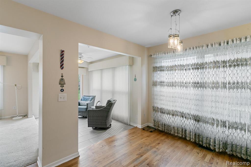 43552 INGLENOOK CT, Sterling Heights, MI 48314 — Photo 23