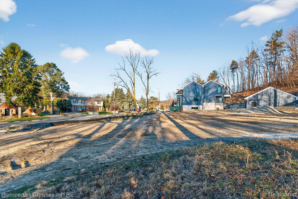 C Randolph Street N, Northville, MI, 48167