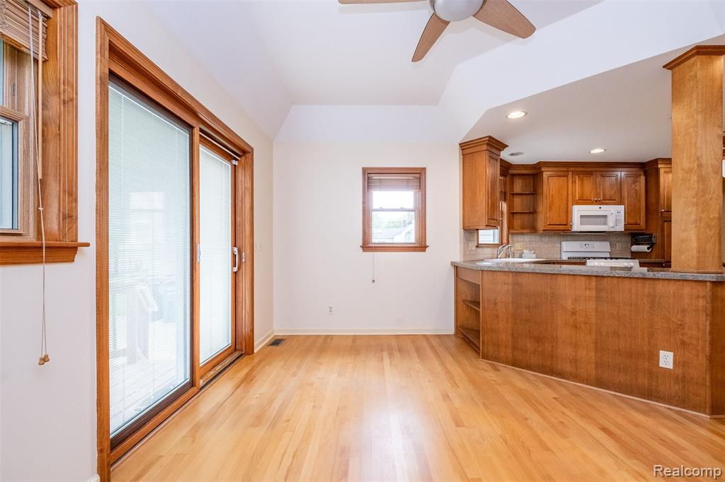1863 Thomas Avenue, Berkley, MI 48072 — Photo 13