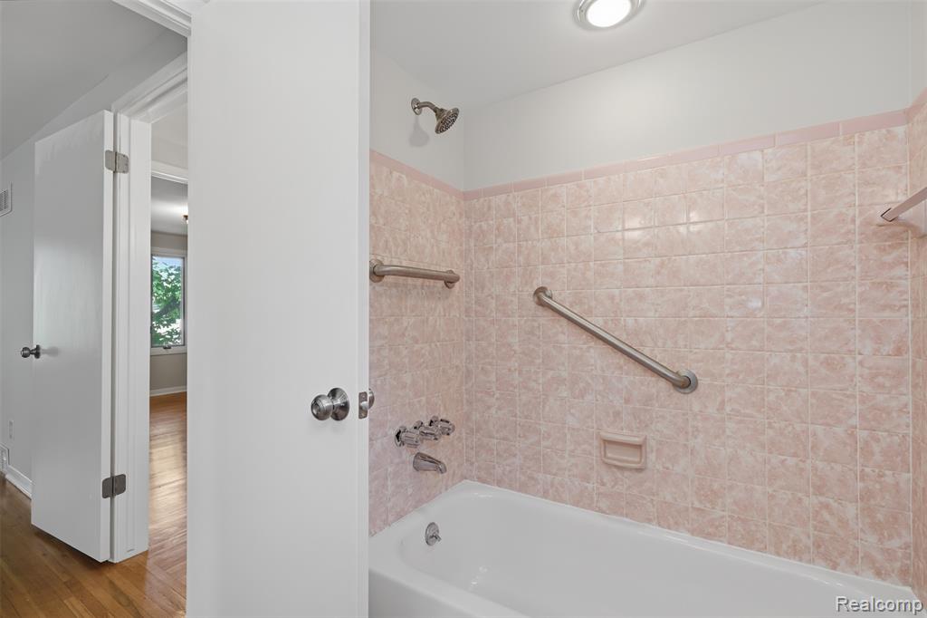 470 Morgan Circle, Northville, MI 48167 — Photo 27