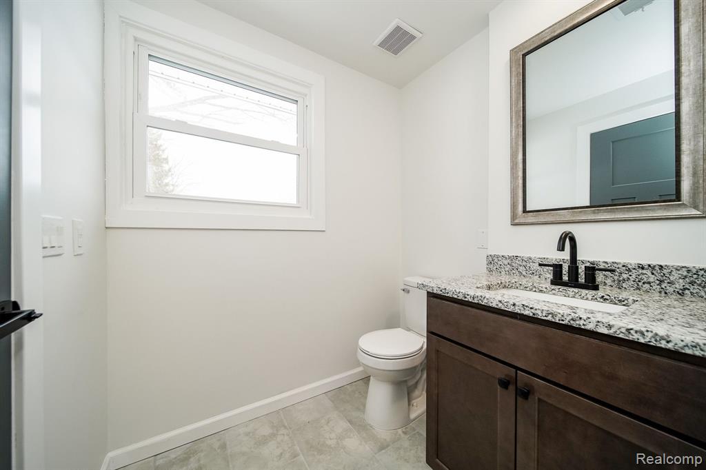 6522 ELLINWOOD Drive, White Lake, MI 48383 — Photo 69