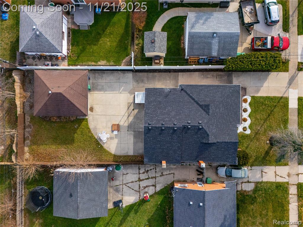 6528 Sterling Court, Garden City, MI — Photo 33