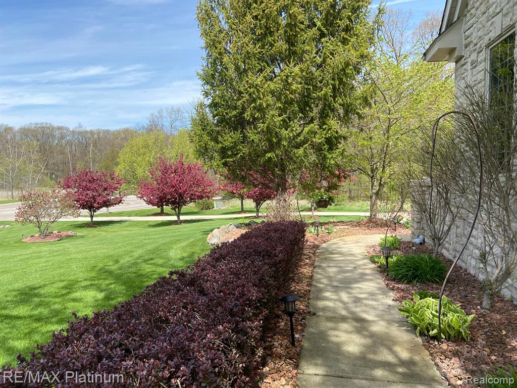 7186 GRANGER DRIVE, Howell, MI 48855 — Photo 41