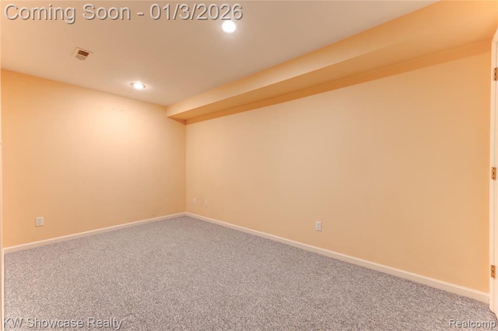 836 N Main Street, Milford, MI 48381 — Photo 28