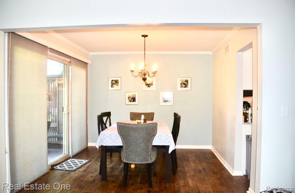 49617 Hamilton Court, 28, Utica, MI 48315 — Photo 6