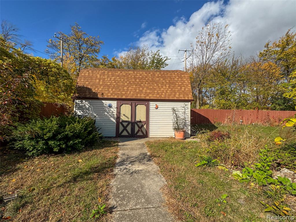 991 E Euclid Street, Detroit, MI 48211 — Photo 53
