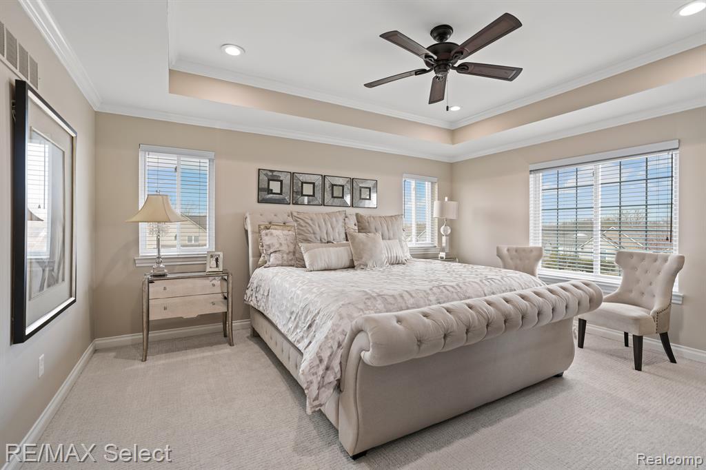 9212 HIDDEN OAKS Drive, Grand Blanc, MI 48439 — Photo 15