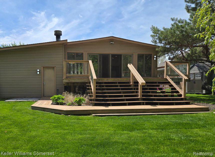 5568 PATTERSON Drive, Troy, MI 48085 — Photo 3