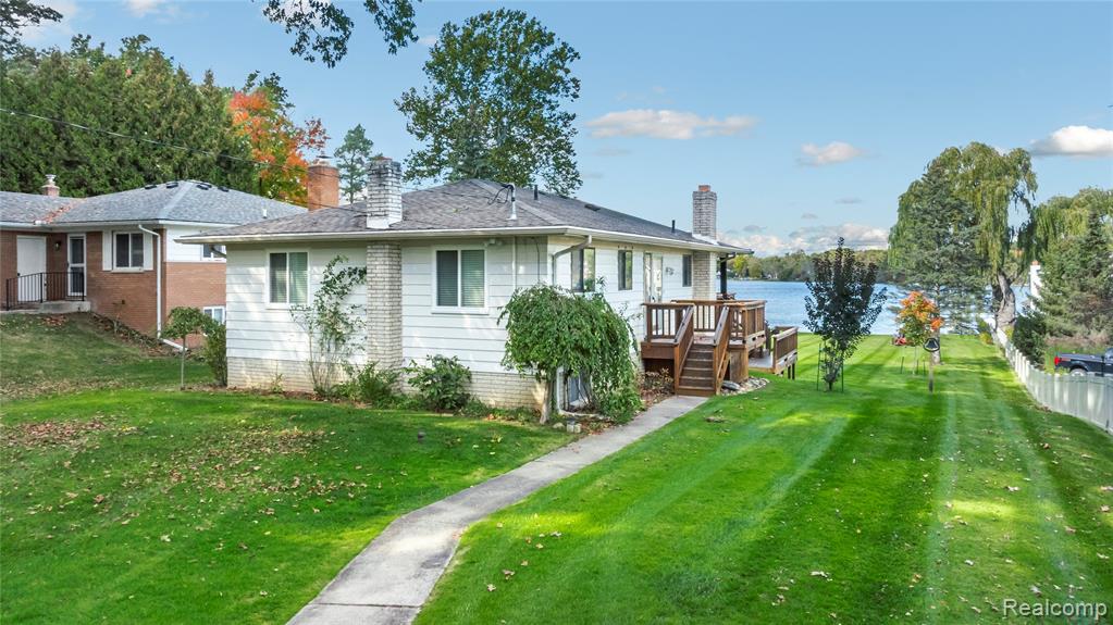 9510 Beechcrest Street, White Lake, MI — Photo 4