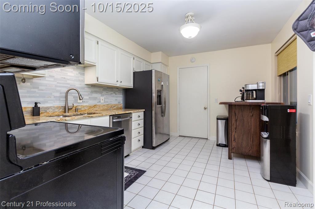 535 Tennyson, Rochester Hills, MI 48307 — Photo 12