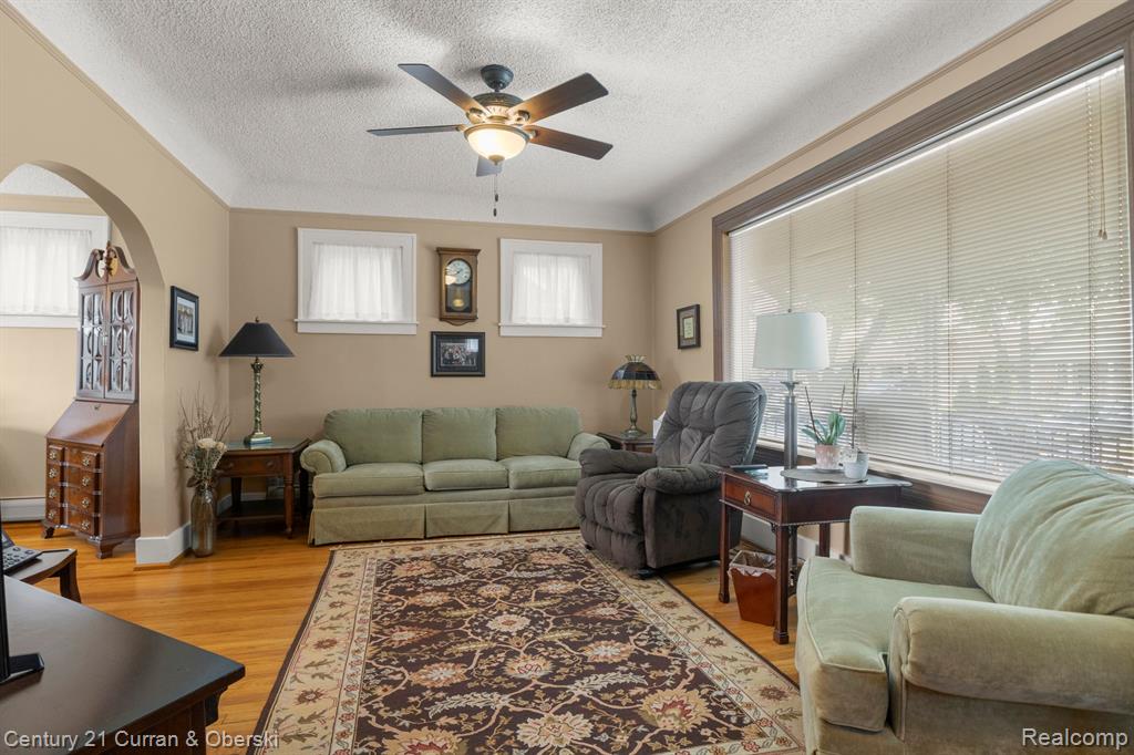 6839 ORCHARD Avenue, Dearborn, MI 48126 — Photo 4