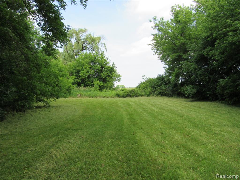 695 W Cass Avenue Road, Bay City, MI 48708 — Photo 46