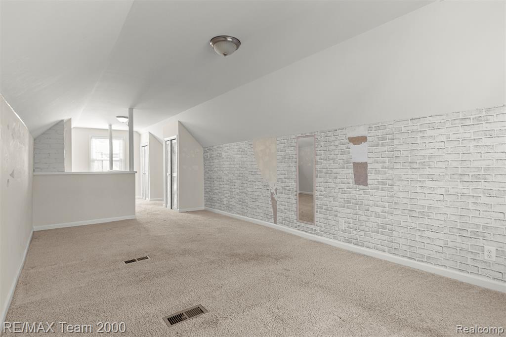 2076 Thomas Avenue, Berkley, MI 48072 — Photo 41