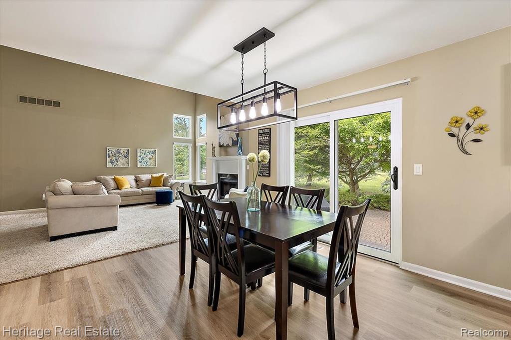624 Glenmoor Drive, Oxford, MI 48371 — Photo 3