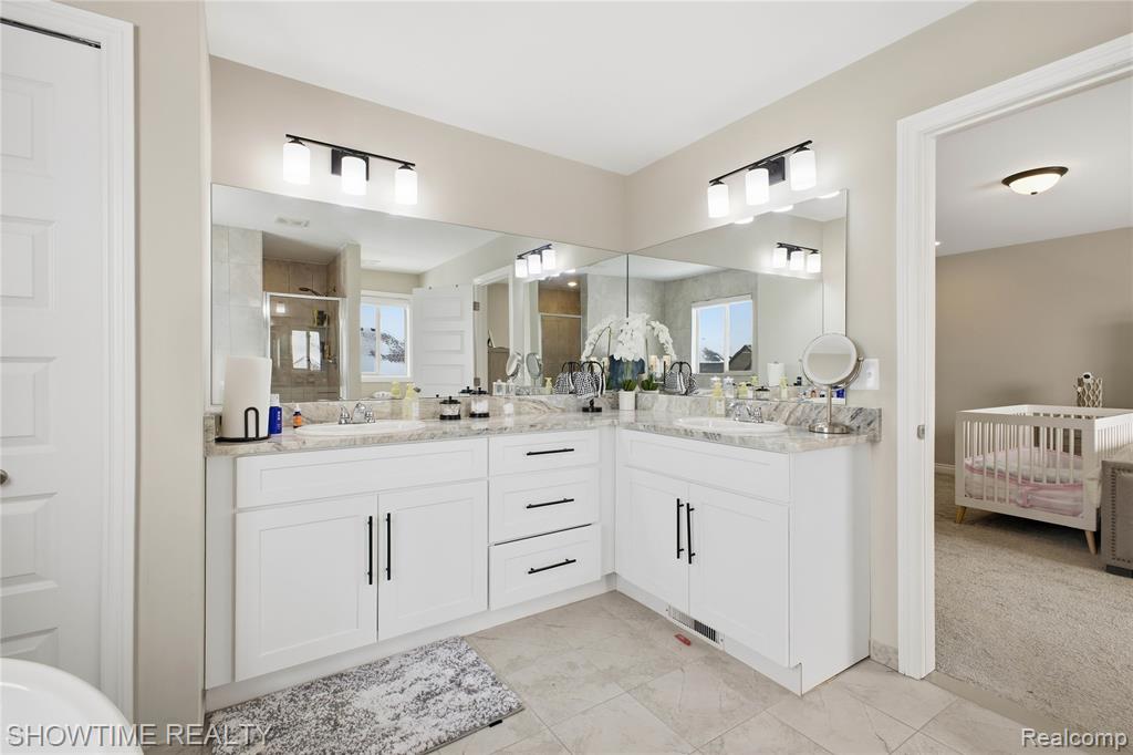19782 Chase Drive, Macomb, MI 48042 — Photo 39