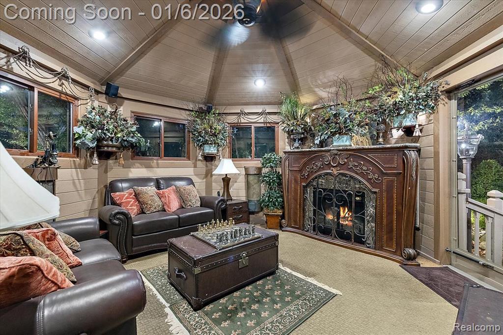 7310 Sandy Creek Lane, Bloomfield Hills, MI 48301 — Photo 51