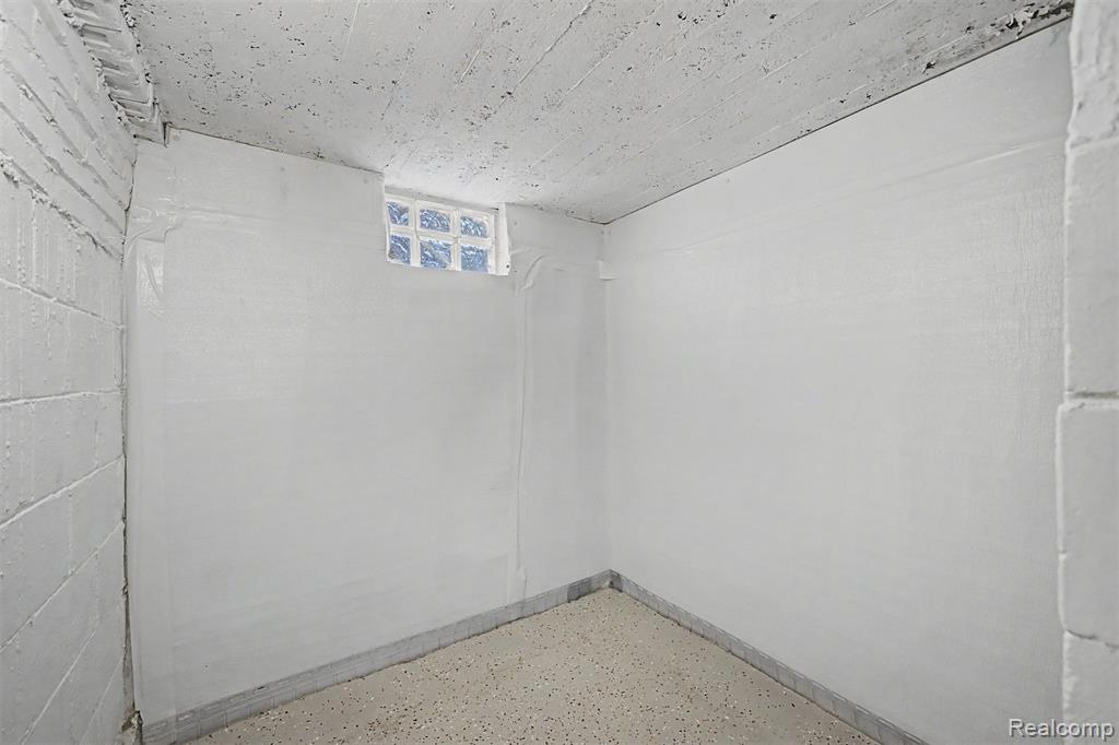10883 Balfour Road, Detroit, MI 48224 — Photo 24