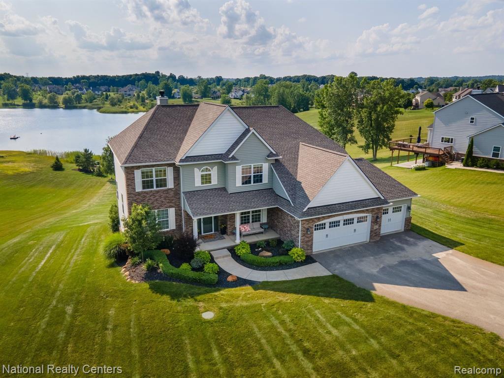 9869 Dartmouth Road, Clarkston, MI 48348 — front exterior