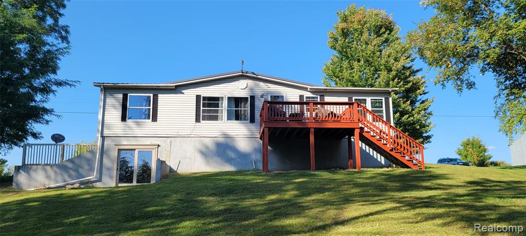 2201 Schnmeid, Six Lakes, MI 48886 — front exterior