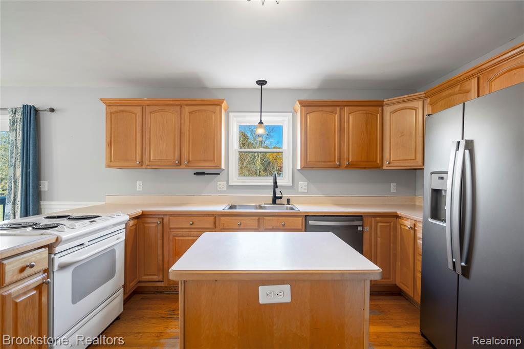 6189 Hall Road, Dryden, MI 48428 — Photo 18