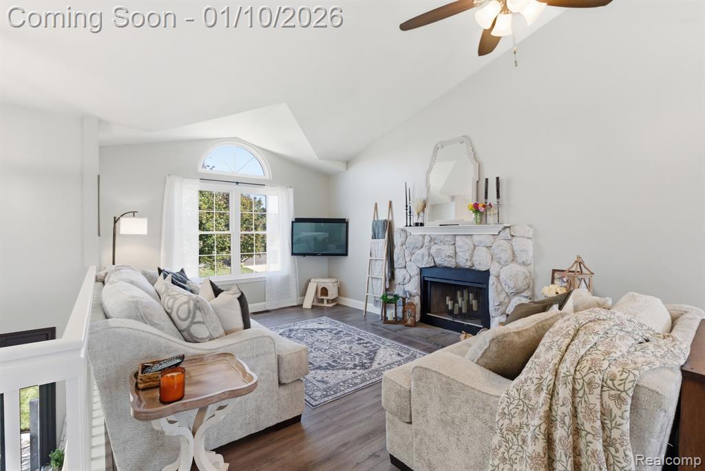 484 Waterbury Court, Belleville, MI 48111 — Photo 5