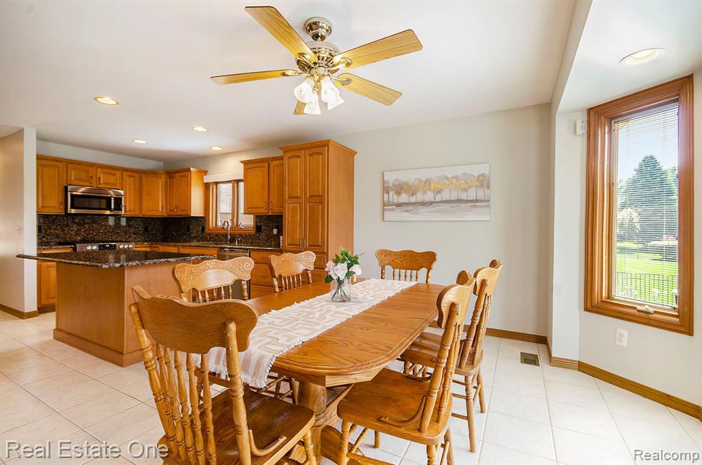 54149 Acadia Drive, Macomb, MI 48042 — Photo 13