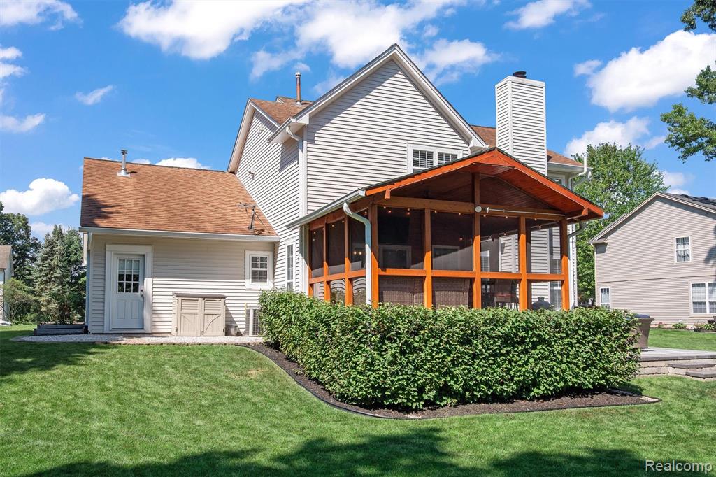 4778 Greenview Court, Commerce Twp, MI 48382 — Photo 36