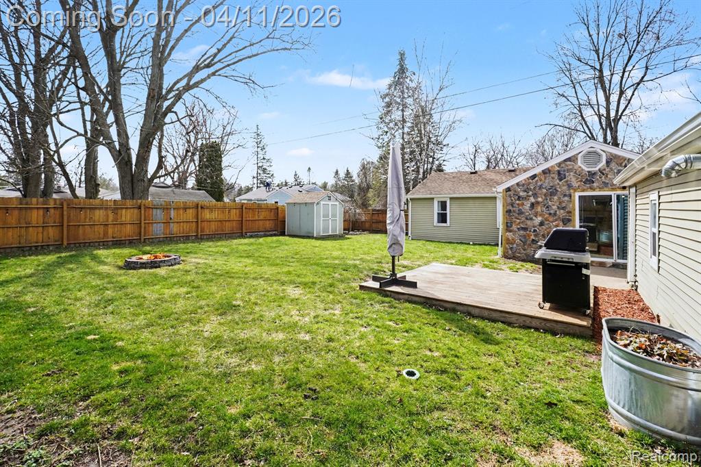 16485 Jennings Road, Fenton, MI 48430 — Photo 5