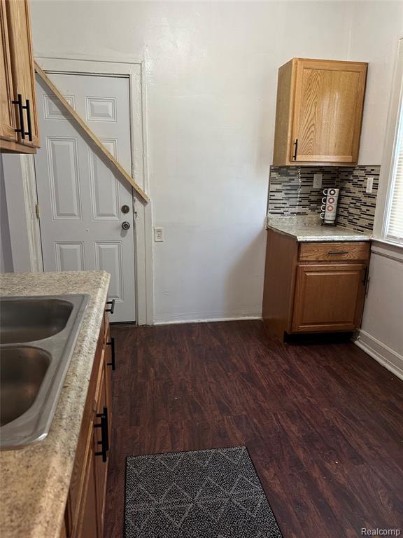 4010 Blaine Street, Detroit, MI 48204 — Photo 7