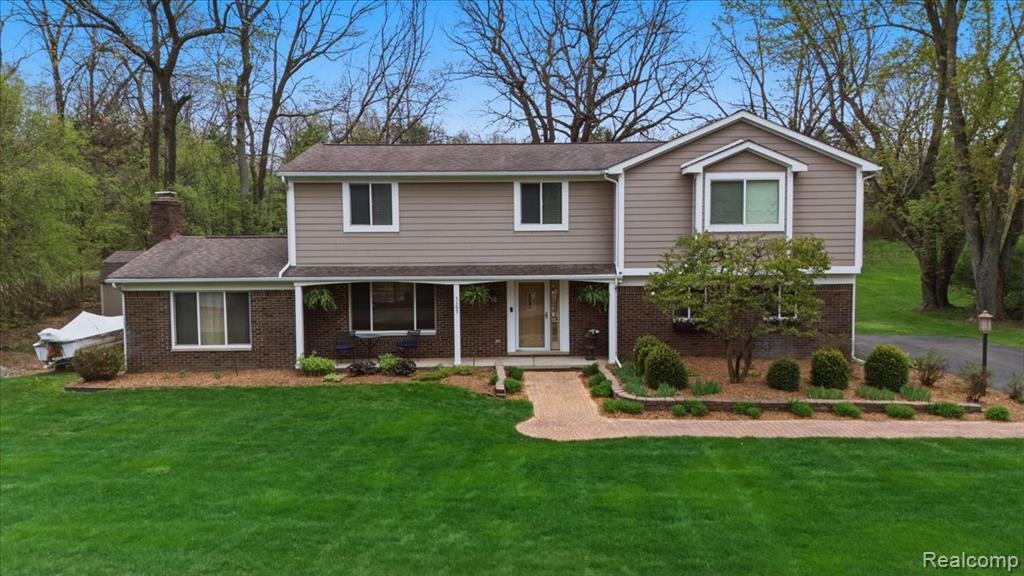 5105 Mohawk Avenue, Clarkston, MI 48348 — front exterior