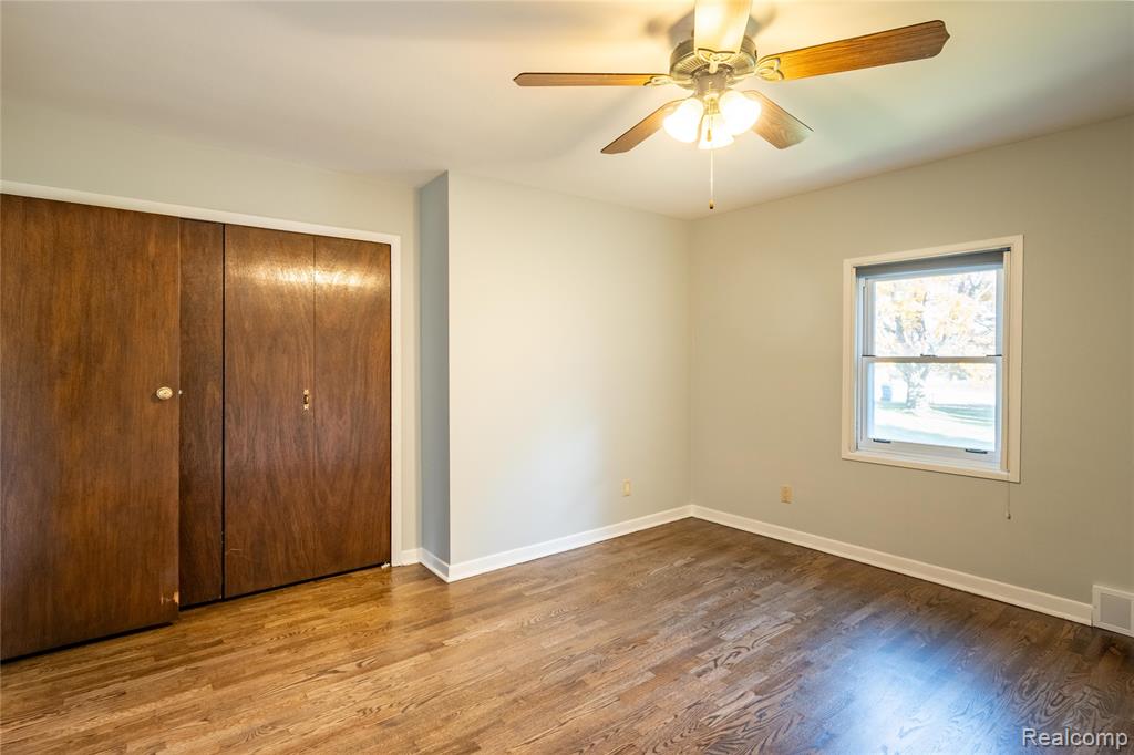8354 Fenton Road, Grand Blanc, MI 48439 — Photo 15