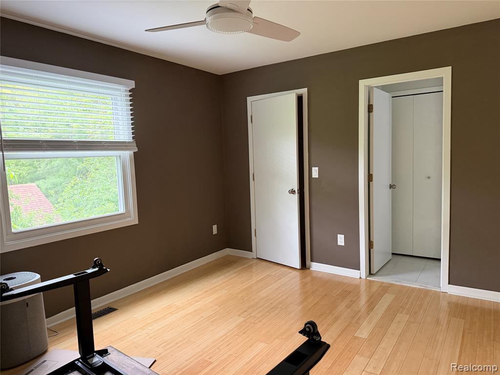 5589 Loveland Street, West Bloomfield, MI — Photo 17