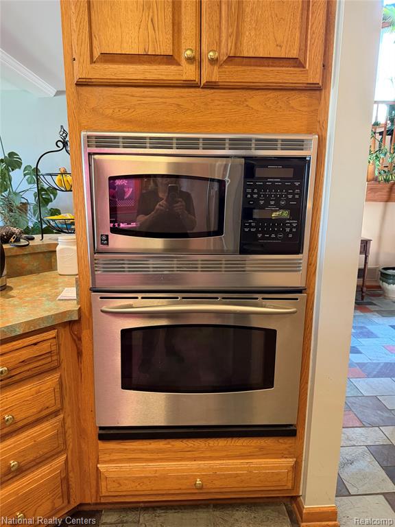 10368 Saint John Drive, Algonac, MI 48001 — Photo 11