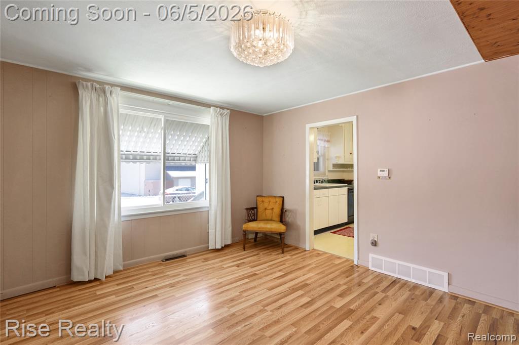 1466 Connell Street, Burton, MI 48529 — Photo 8