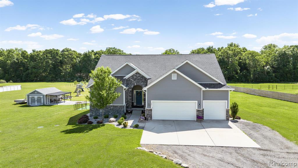 751 Nelson William Drive, Brandon, MI 48462 — Photo 5