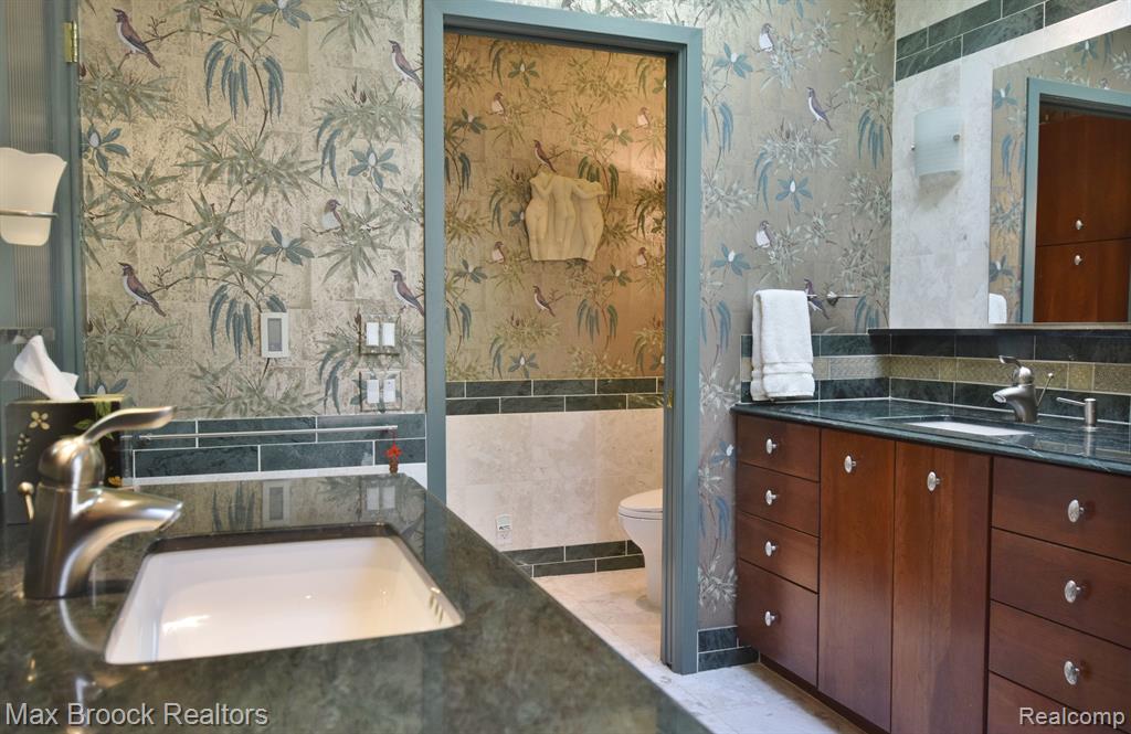 1030 STRATFORD PLACE, # 12, Bloomfield Hills, MI 48304 — Photo 31