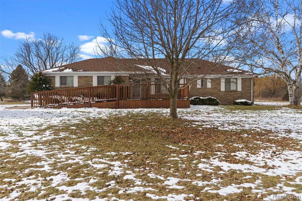 7476 Torrey Road, Swartz Creek, MI 48473 — Photo 2