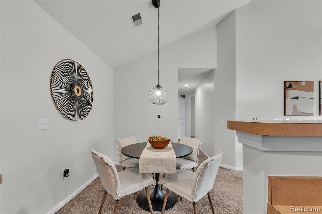 592 Olde English Circle, Howell, MI 48855 — Photo 11