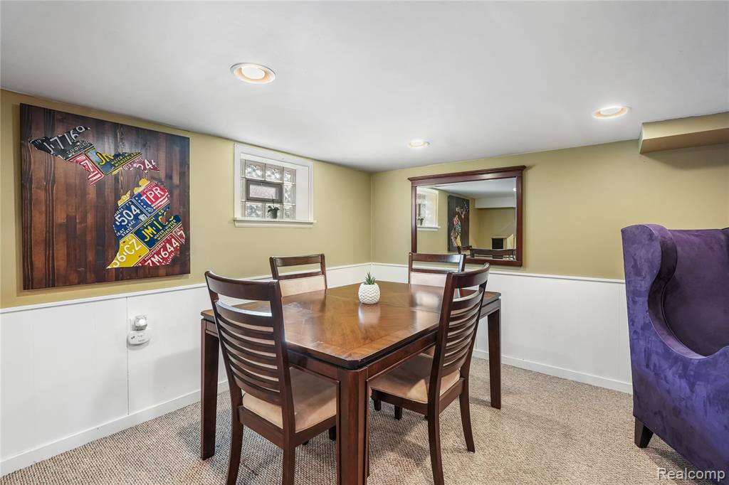 445 Linden Avenue, Royal Oak, MI 48073 — Photo 24